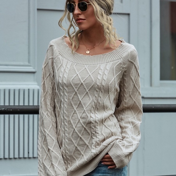 Off shoulder fall cable knit sweater - Picture 6 of 12